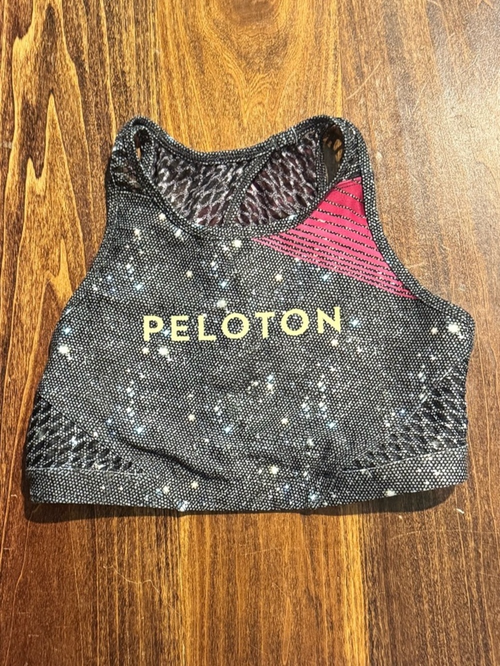 With peloton Black & Pink sport bra medium16